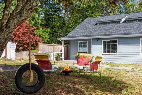 Photo of 5528 S Langston Road, Seattle, WA 98178 (MLS # 2441730)