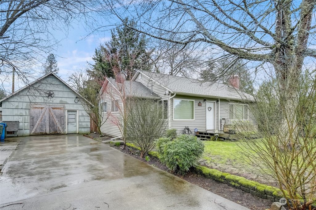Photo of 408 Birch Street, Sultan, WA 98294 (MLS # 2205115)