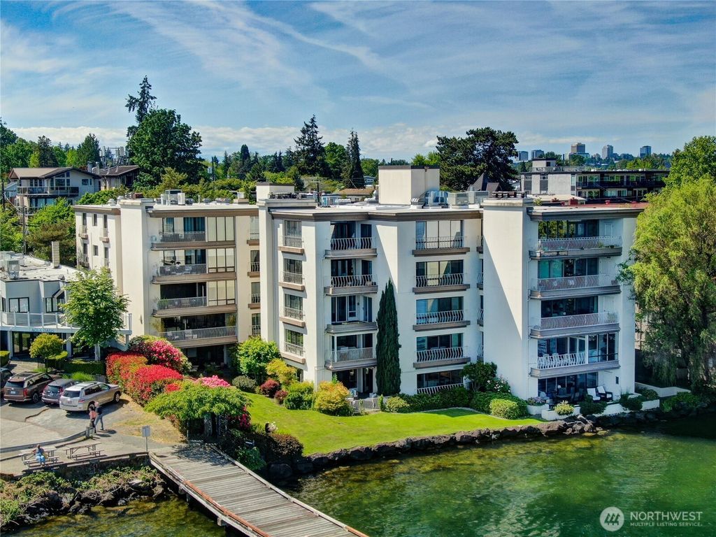 Photo of 2000 43rd Avenue E #102, Seattle, WA 98112 (MLS # 2530754)