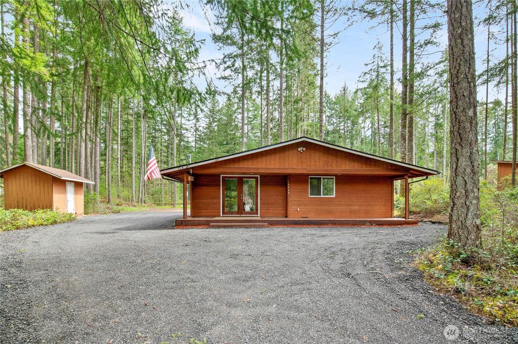 Photo of 12832 SW Burchard Drive, Port Orchard, WA 98367 (MLS # 2513302)