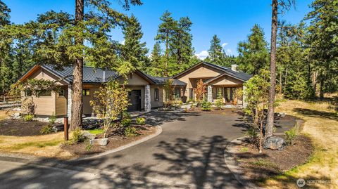 Photo of 1971 Wanawish Loop, Cle Elum, WA 98922 (MLS # 2414622)