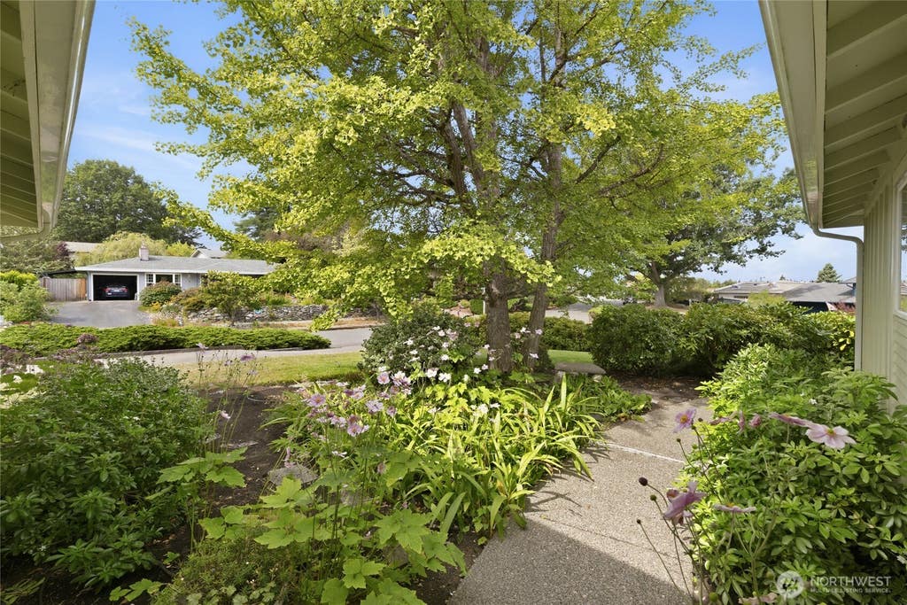 Photo of 3301 N Visscher Street, Tacoma, WA 98407 (MLS # 2564954)
