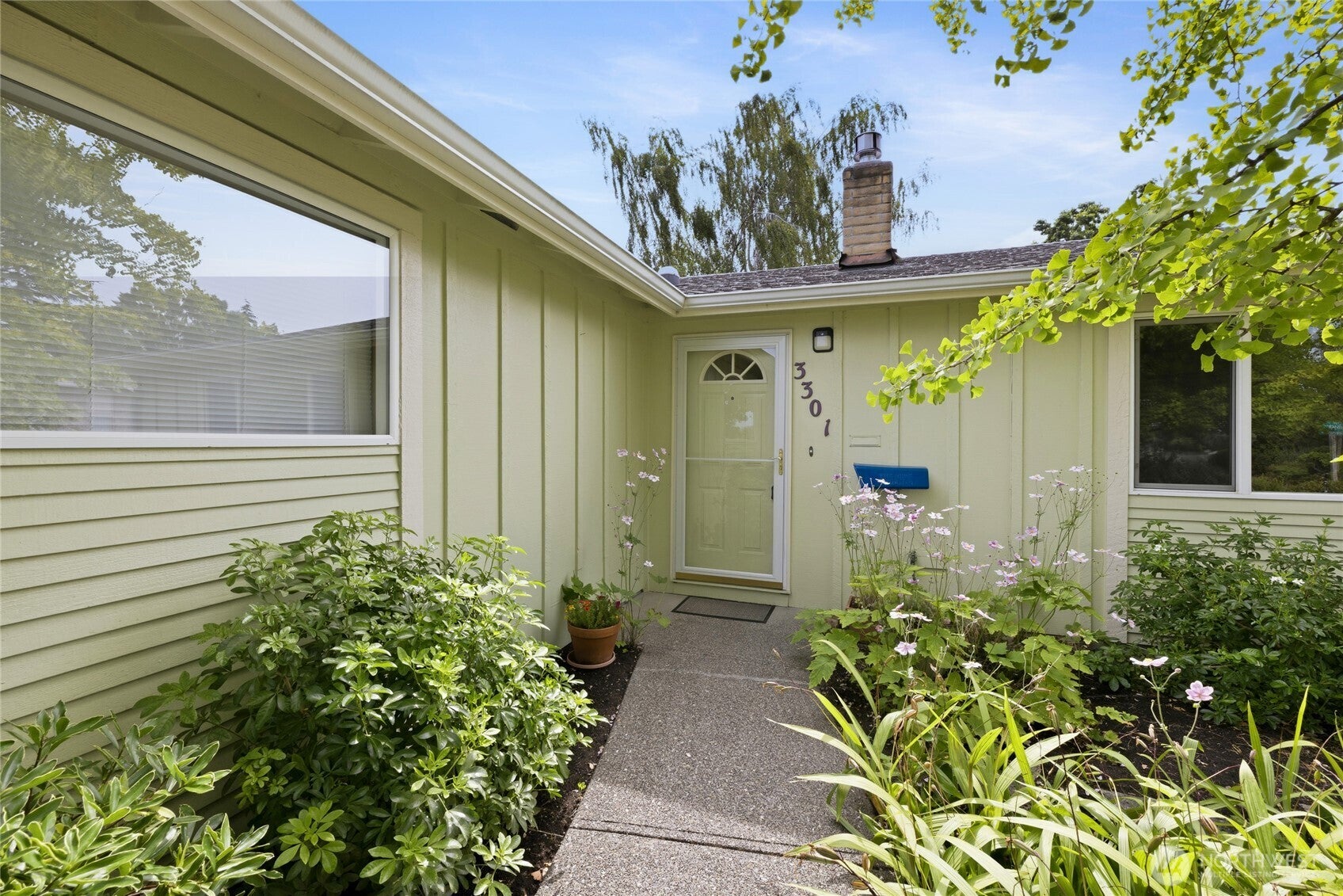 3301 N Visscher Street