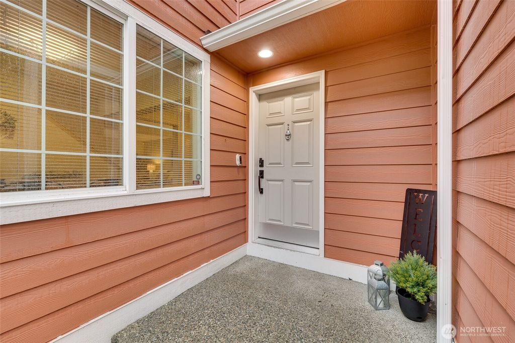 Photo of 224 84th Avenue NE, Lake Stevens, WA 98258 (MLS # 2460020)