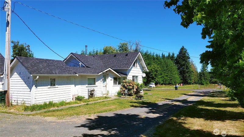 664 Rhoades Road