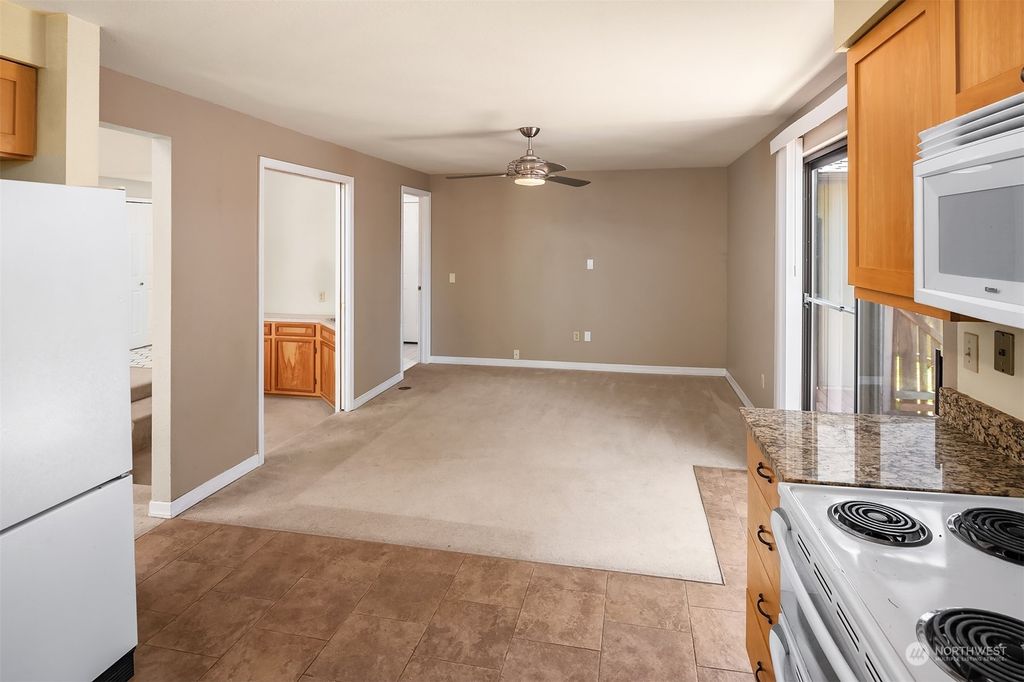 Photo of 15412 SE 176th Place, Renton, WA 98058 (MLS # 2279103)