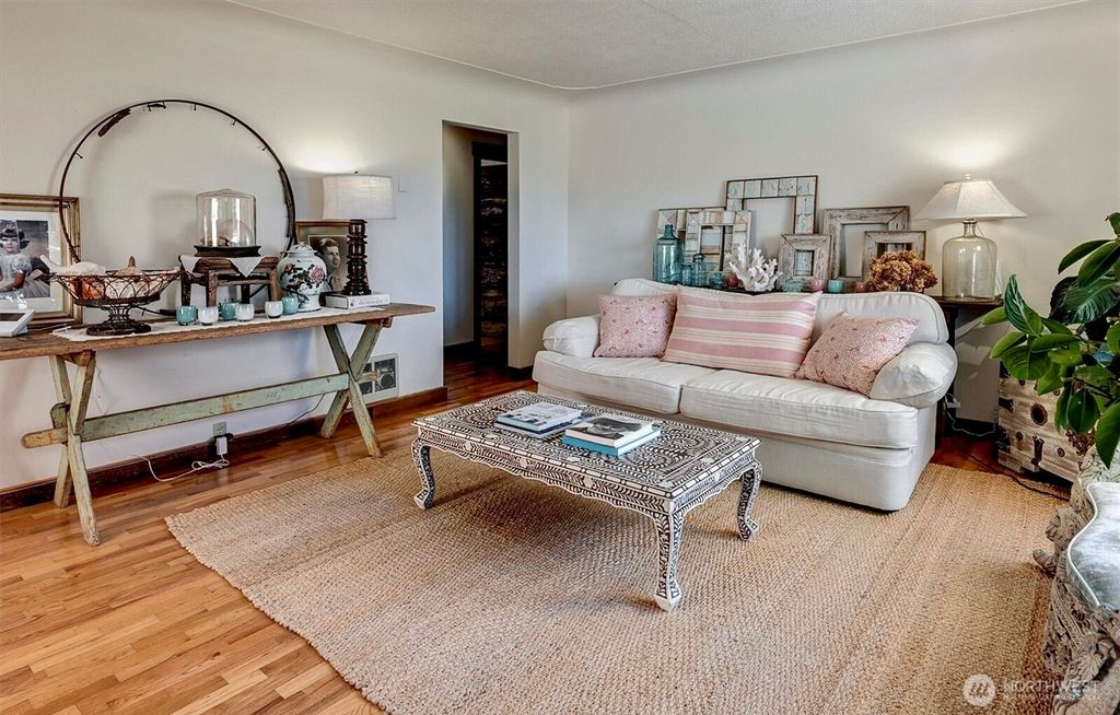 Photo of 1646 Road 20 NW, Soap Lake, WA 98851 (MLS # 2511981)