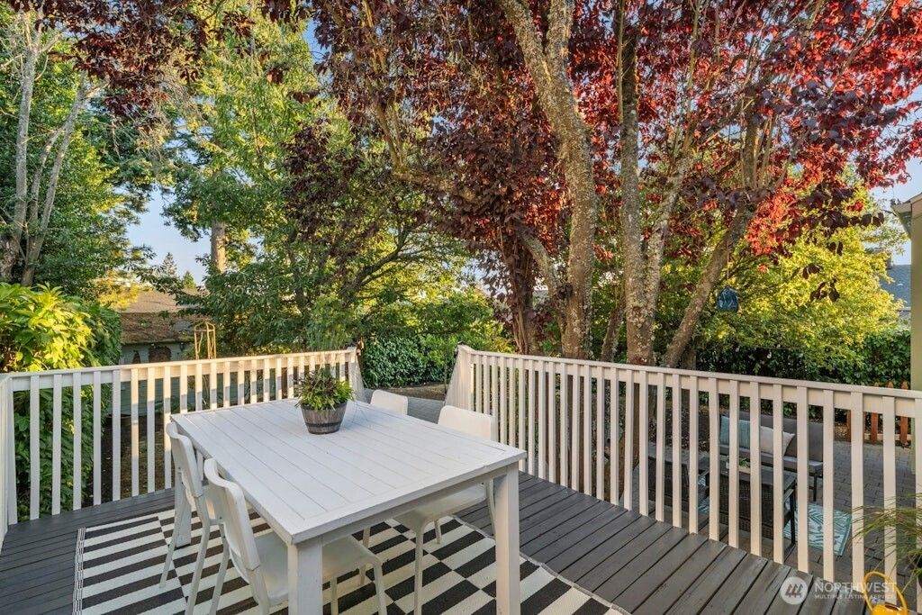 Photo of 4411 SW Holly Street, Seattle, WA 98136 (MLS # 2404373)