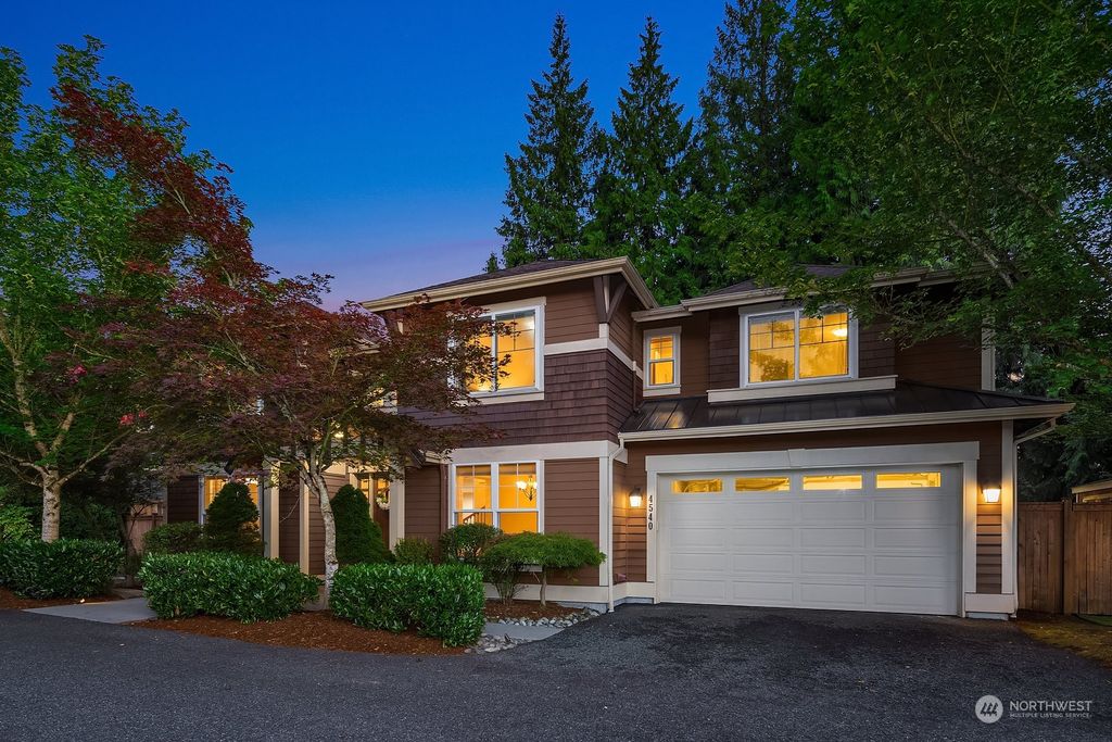 Photo of 4540 108th Avenue NE, Kirkland, WA 98033 (MLS # 2268451)