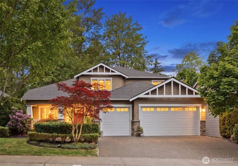 Photo of 1021 271st Avenue SE, Sammamish, WA 98075 (MLS # 2553095)