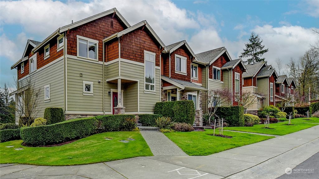 Photo of 15190 132nd Avenue NE, Woodinville, WA 98072 (MLS # 2212852)