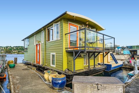 Photo of 2040 Westlake Avenue N #26, Seattle, WA 98109 (MLS # 2455076)