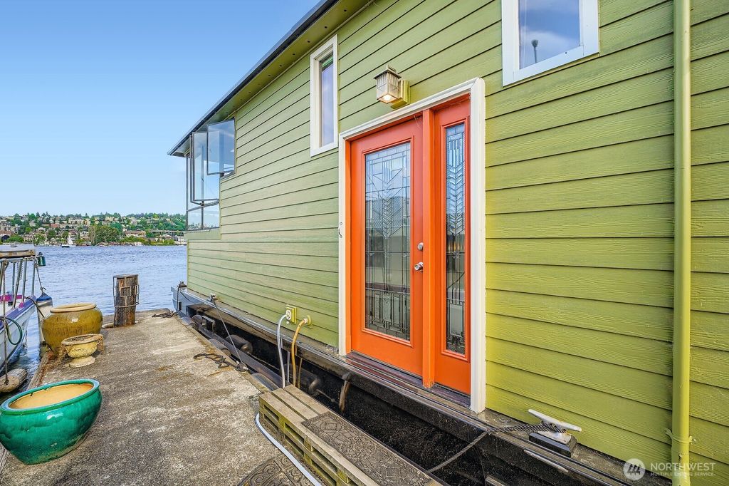 Photo of 2040 Westlake Avenue N #26, Seattle, WA 98109 (MLS # 2455076)