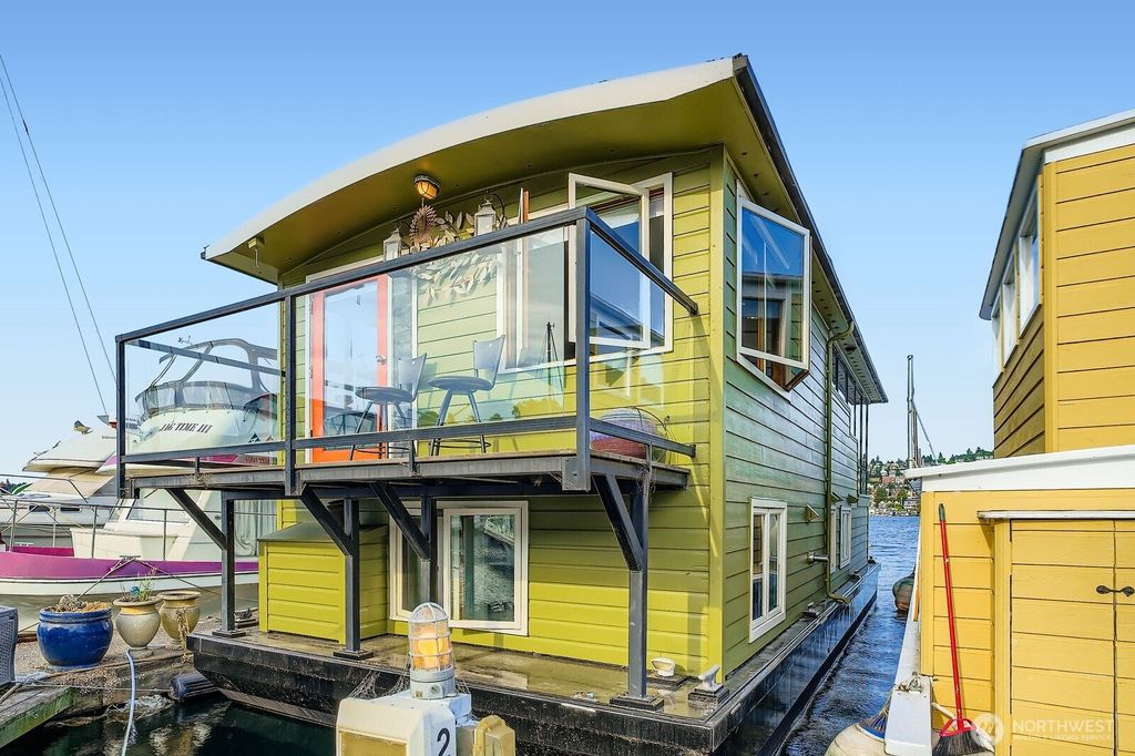 Photo of 2040 Westlake Avenue N #26, Seattle, WA 98109 (MLS # 2455076)