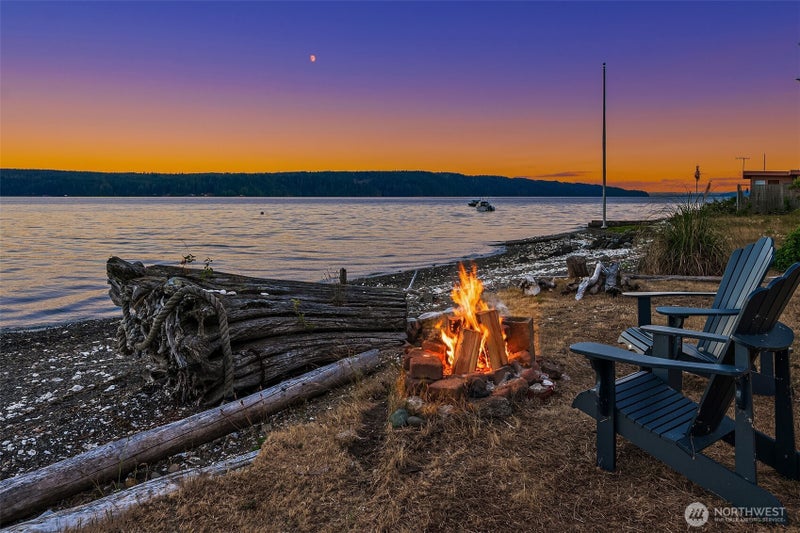 100 N Carroll Point Road