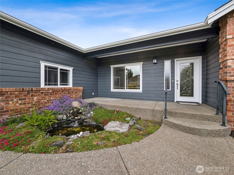 15426 148th Avenue Ct E