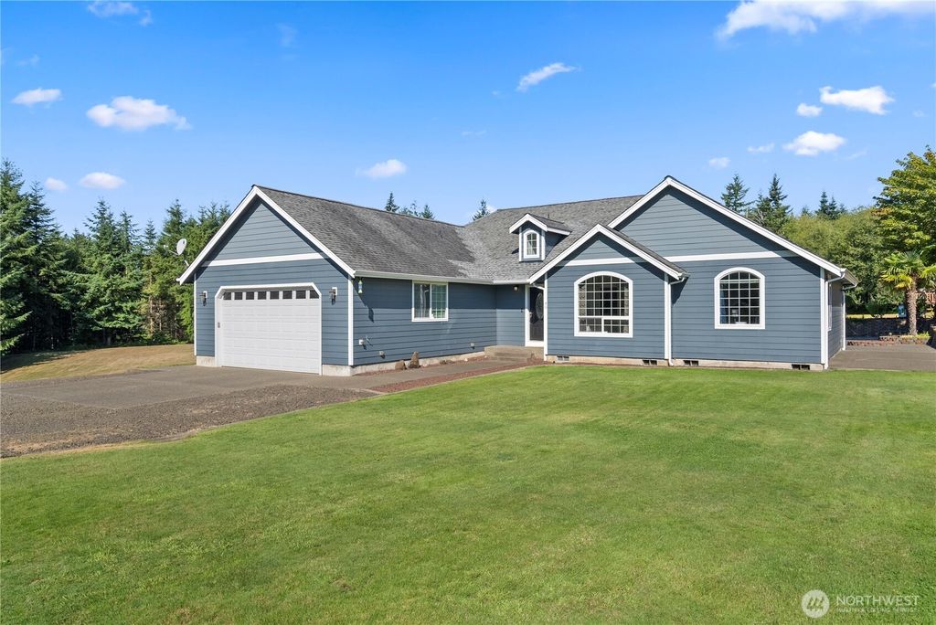 Photo of 46 Richard Lane, Elma, WA 98541 (MLS # 2492961)