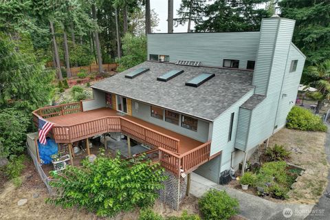 Photo of 3603 W Tapps Drive E, Lake Tapps, WA 98391 (MLS # 2425888)