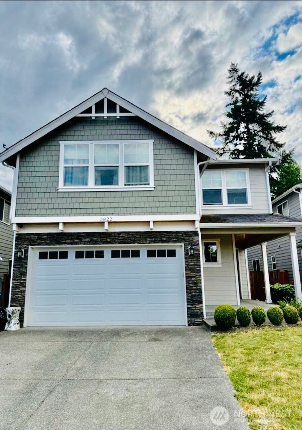 Photo of 5822 82nd Place NE, Marysville, WA 98270 (MLS # 2409095)