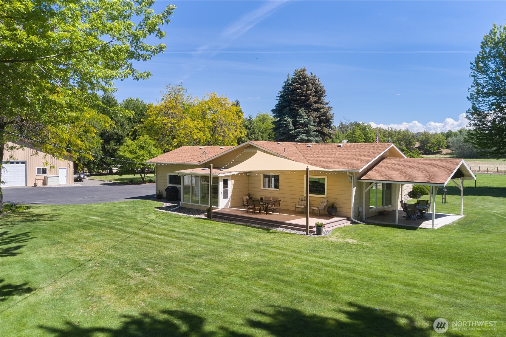 746 County Road 448