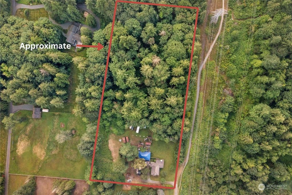 Photo of 20828 NE 112th Street, Redmond, WA 98053 (MLS # 2260432)