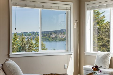 Photo of 11501 87th Avenue S, Seattle, WA 98178 (MLS # 2476464)