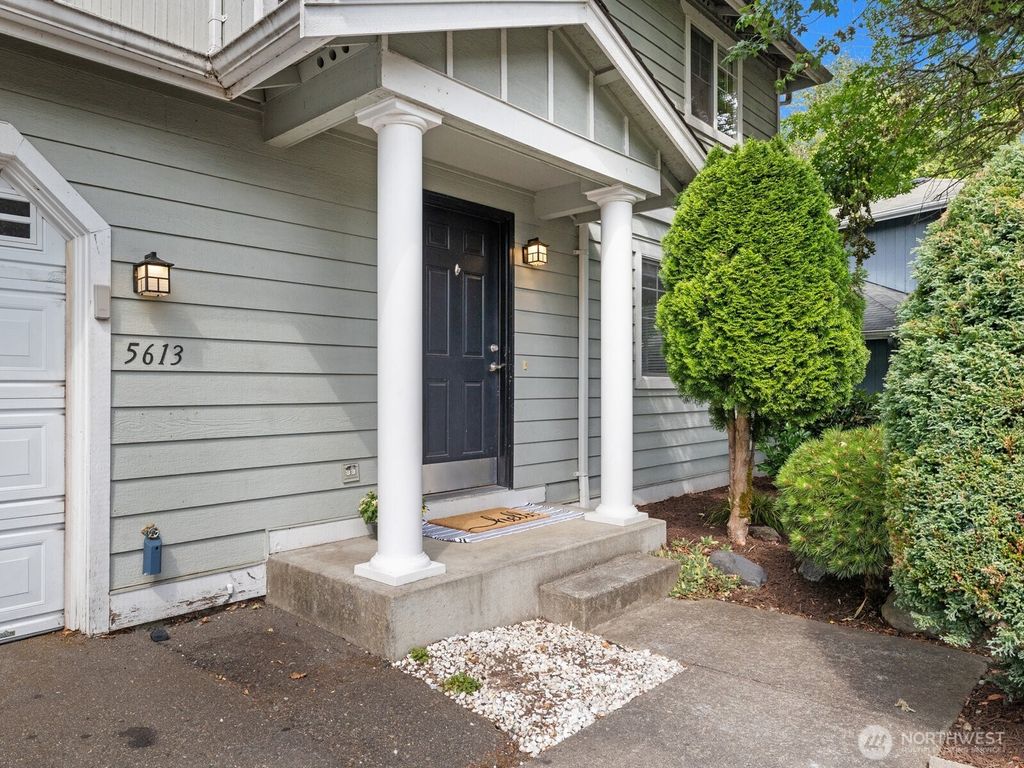 Photo of 5613 Grove Street, Marysville, WA 98270 (MLS # 2557269)