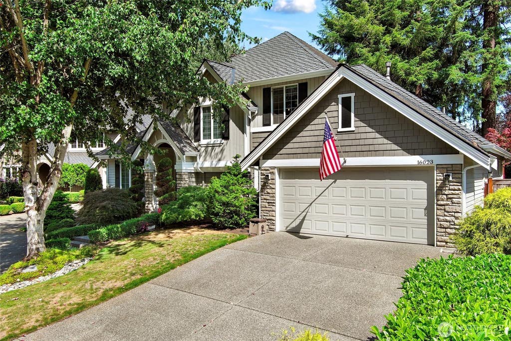 Photo of 16023 24th Drive SE, Mill Creek, WA 98012 (MLS # 2567660)
