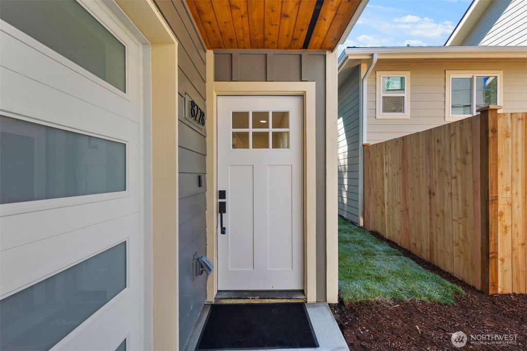 Photo of 8228 Meridian Avenue N, Seattle, WA 98103 (MLS # 2416617)