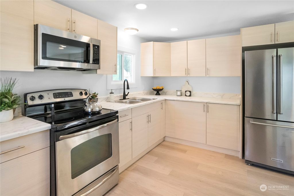 Photo of 3333 228th Street SE #115, Bothell, WA 98021 (MLS # 2268211)