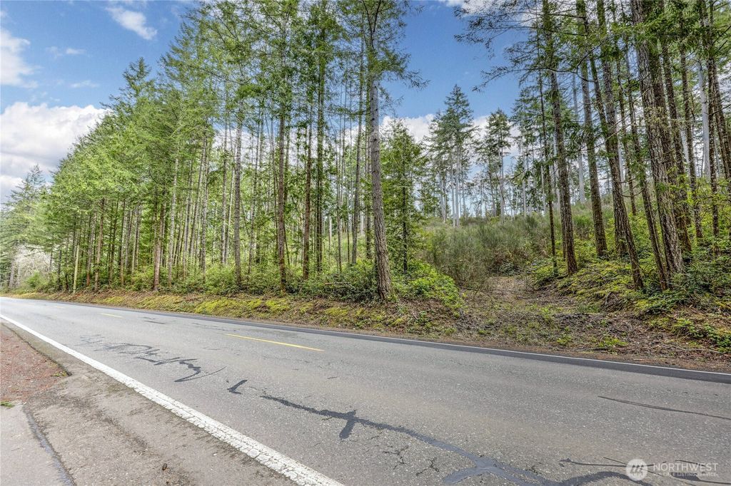 Photo of 0 Olympic View Road NW, Silverdale, WA 98383 (MLS # 2488931)