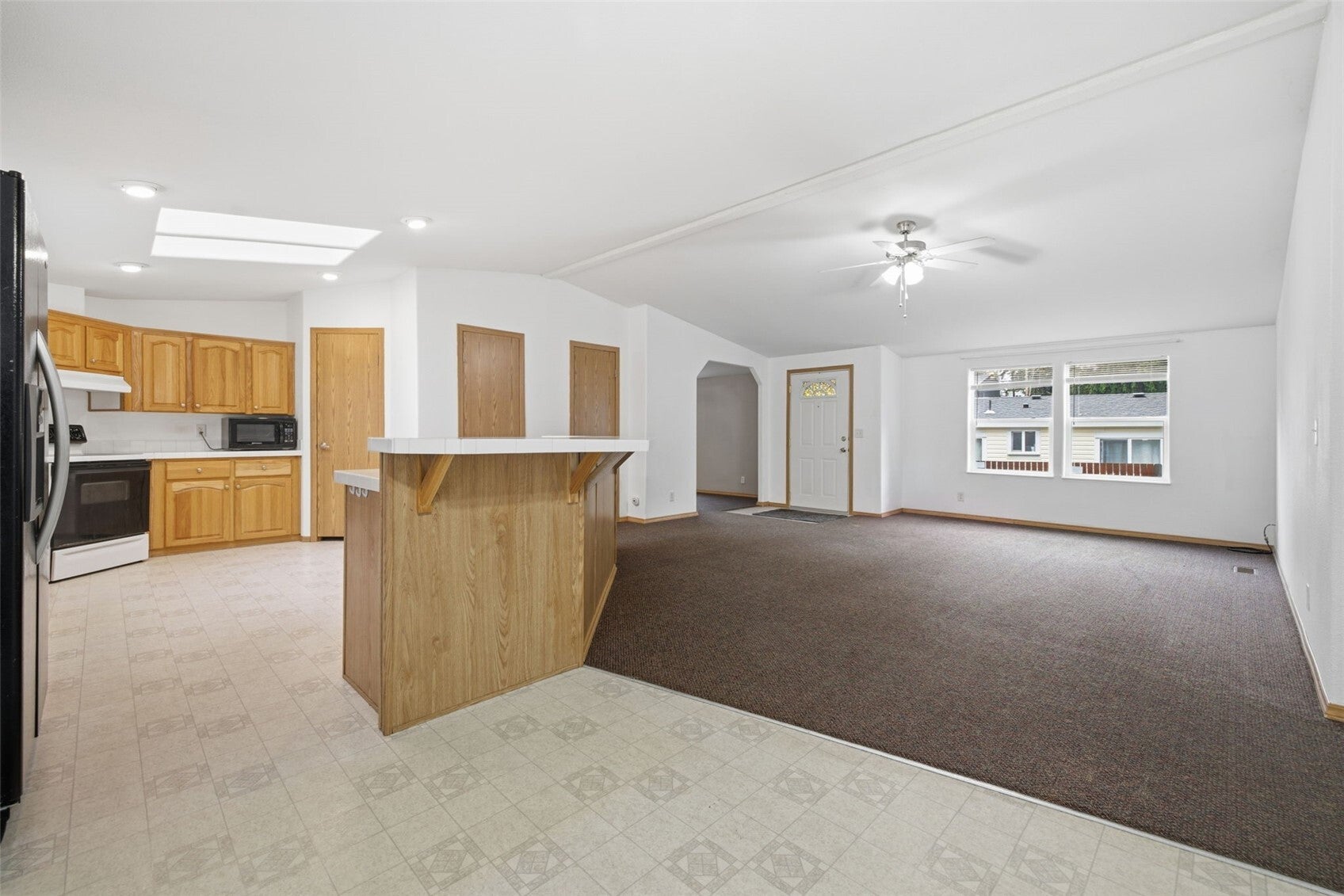 5307 St Hwy 303 NE 116