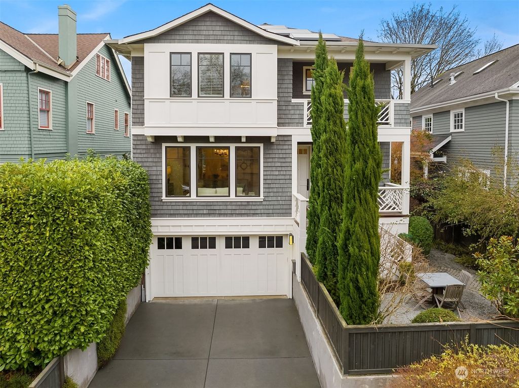 Photo of 3418 Hunter Boulevard S, Seattle, WA 98144 (MLS # 2025140)