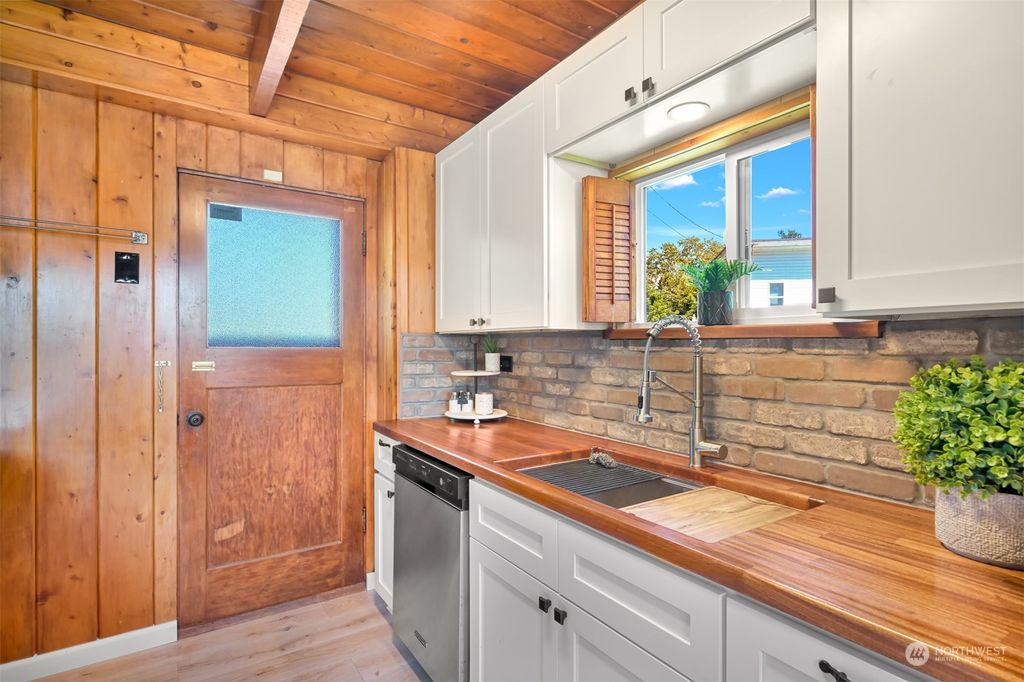 listing image 9367594524430372787