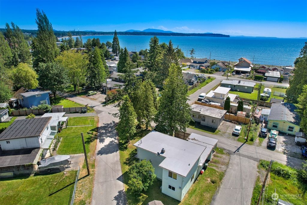listing image 9367773185090506068