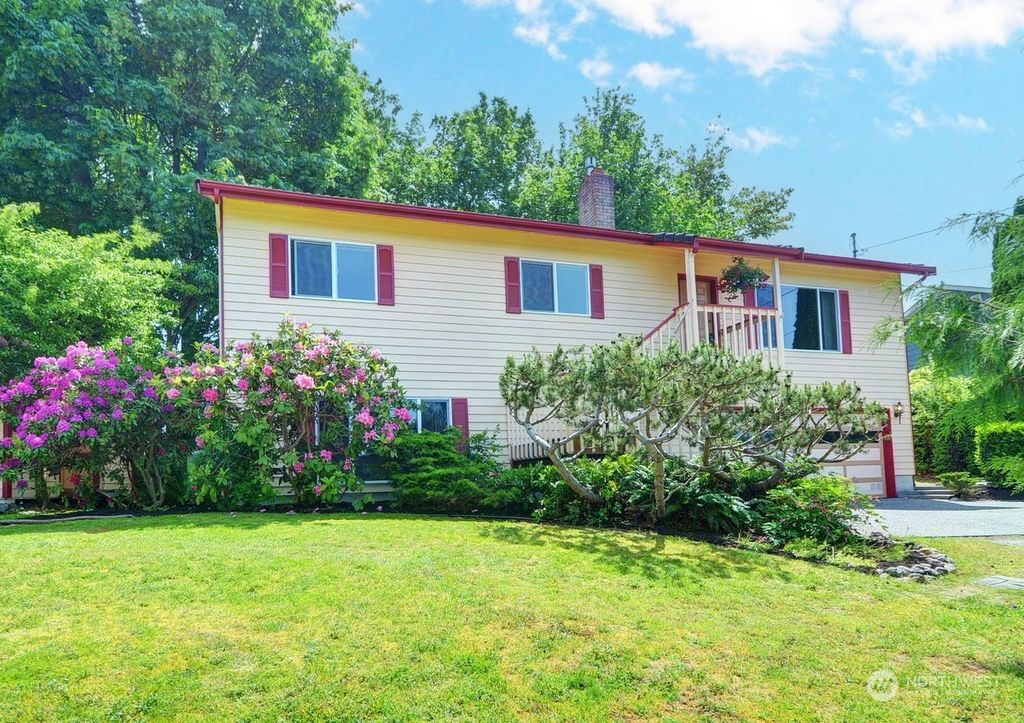 Photo of 2204 254th Street NW, Stanwood, WA 98292 (MLS # 2245072)