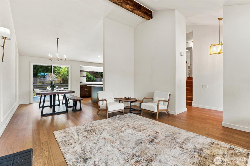 Photo of 11707 SE 65th Street, Bellevue, WA 98006 (MLS # 2568704)