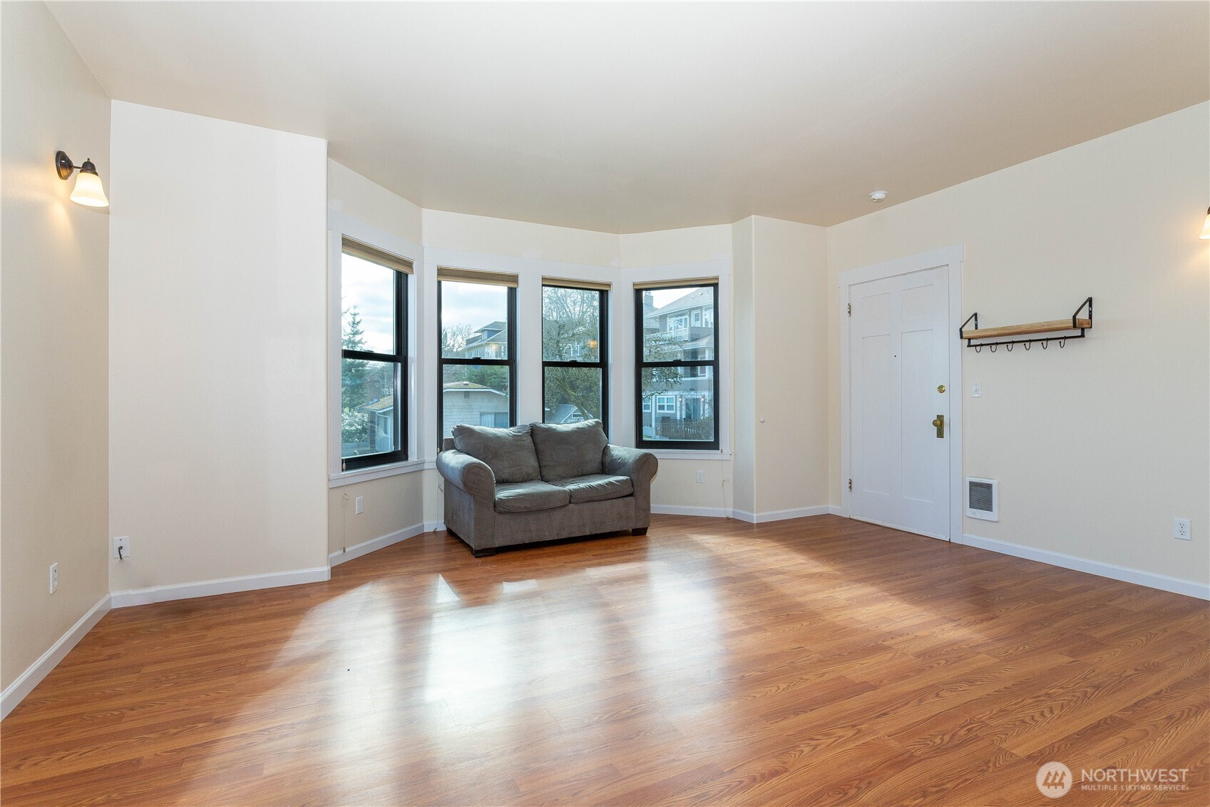 3010 E Spruce Street Upper