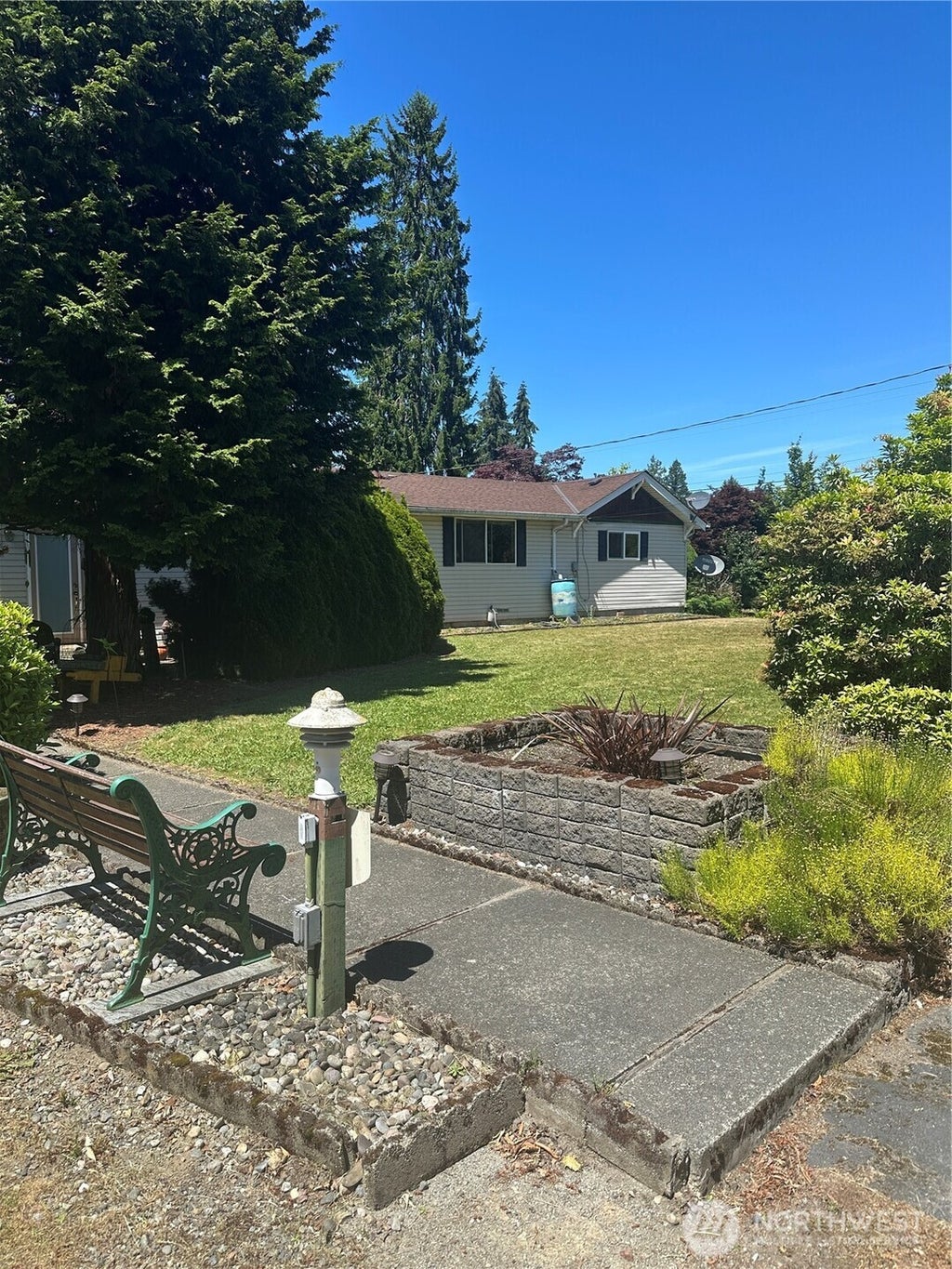 Photo of 2626 100th Street SE, Everett, WA 98208 (MLS # 2544994)