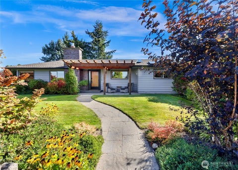 Photo of 109 Acacia Street, Bellingham, WA 98225 (MLS # 2583815)