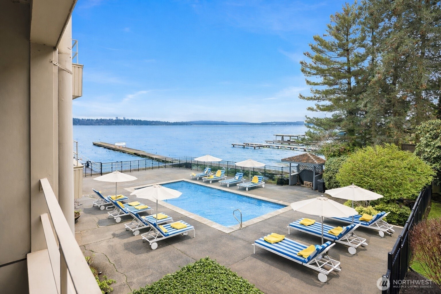 1600 43rd Avenue E 212