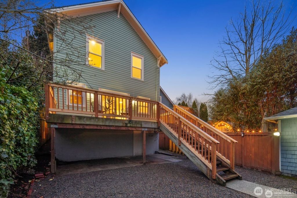 Photo of 1121 N M Street, Tacoma, WA 98403 (MLS # 2532674)