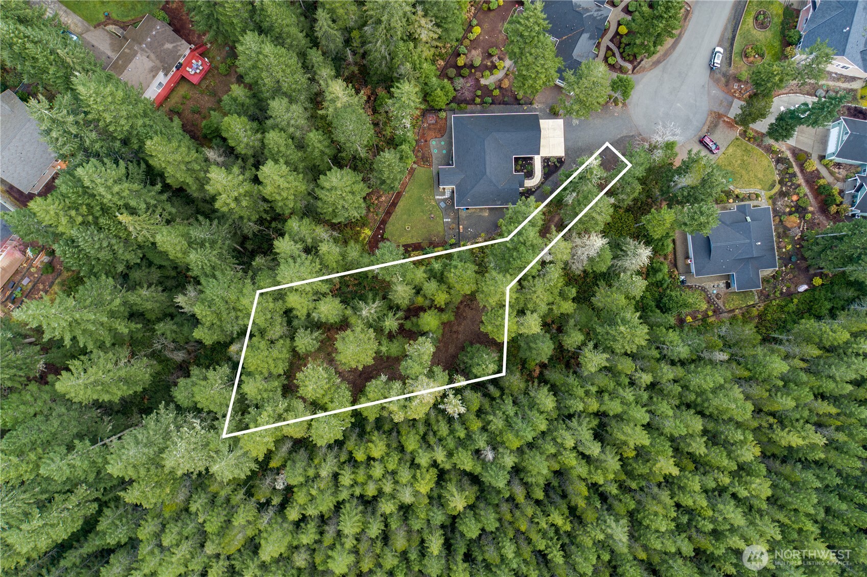 230 E Blackberry Lane