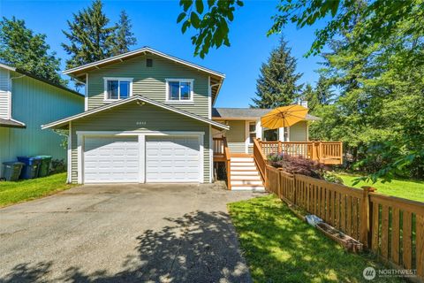 Photo of 5011 122nd Street SE, Everett, WA 98208 (MLS # 2529467)