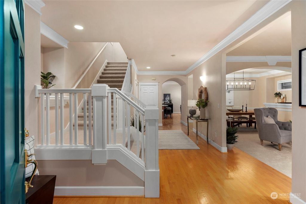 Photo of 4511 37th Avenue NE, Seattle, WA 98105 (MLS # 2164122)