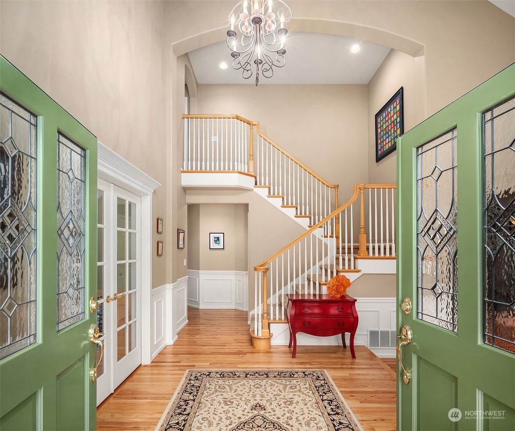 Photo of 5432 239th Place NE, Redmond, WA 98053 (MLS # 2235558)