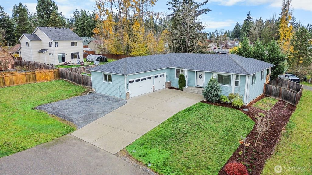 Photo of 580 Eatonville Highway W, Eatonville, WA 98328 (MLS # 2456271)