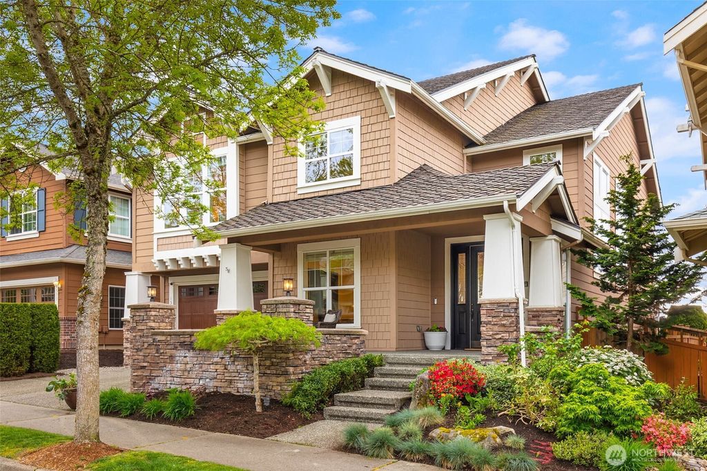 Photo of 1583 24th Avenue NE, Issaquah, WA 98029 (MLS # 2366480)