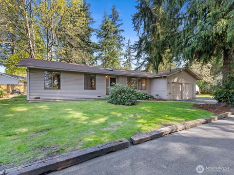 8142 NE 145th Place Kenmore WA 98028