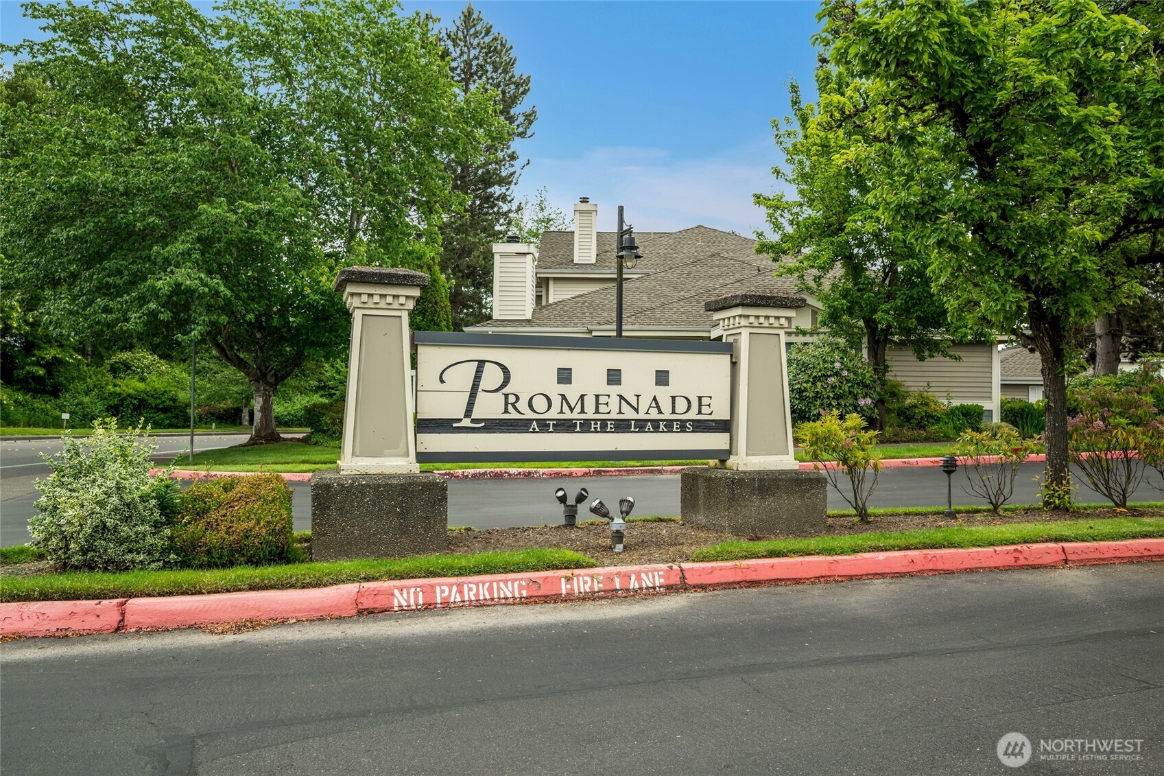 23323 55th Avenue S 10-2